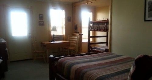 Stone Waters Inn Bellaire Экстерьер фото